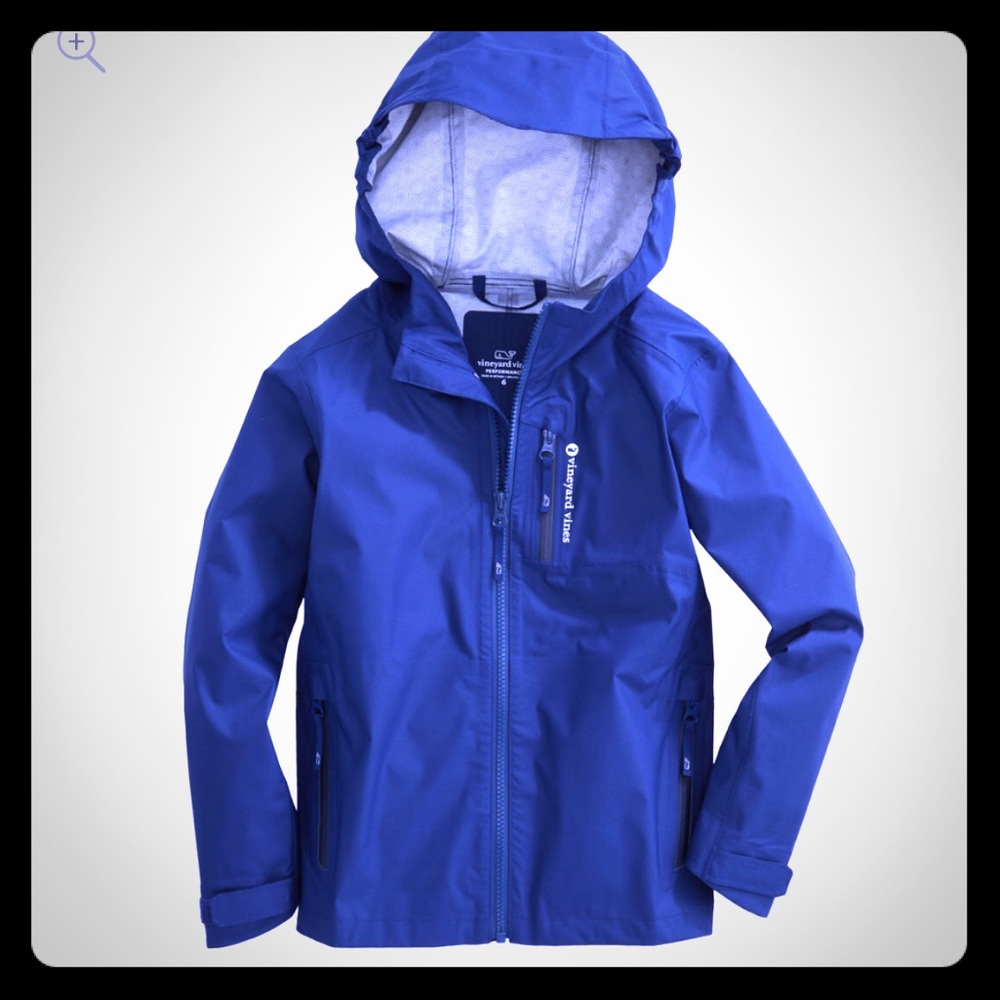 Vineyard vines raincoat